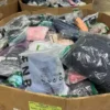 Pallets of mixed clothing for resale – Clearance offer