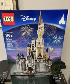 LEGO 71040 Disney Cinderella Castle NEW NIB Sealed Retired purchased @ Disney