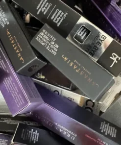 palettes de cosmétiques en gros