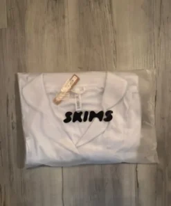 Pallets of SKIMS clothing for sale – Wholesale for resellers